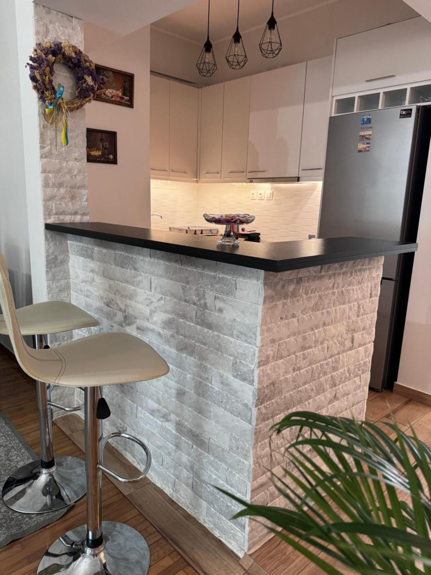 Modern Apartment In Афины Экстерьер фото